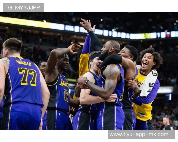 湖人首发阵容基本确定最后一席将在斯玛特拉拉维亚范德彪中产生 湖人首发阵容基本确定最后一席将在斯玛特拉拉维亚范德彪中产生