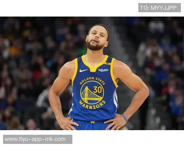 科尔赞库里神奇进球难以判罚展现篮球魅力与技巧